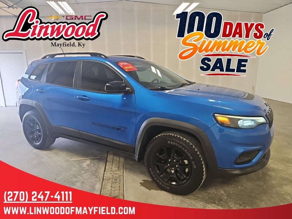 2022 Jeep Cherokee X in Blue — front three-quarter view