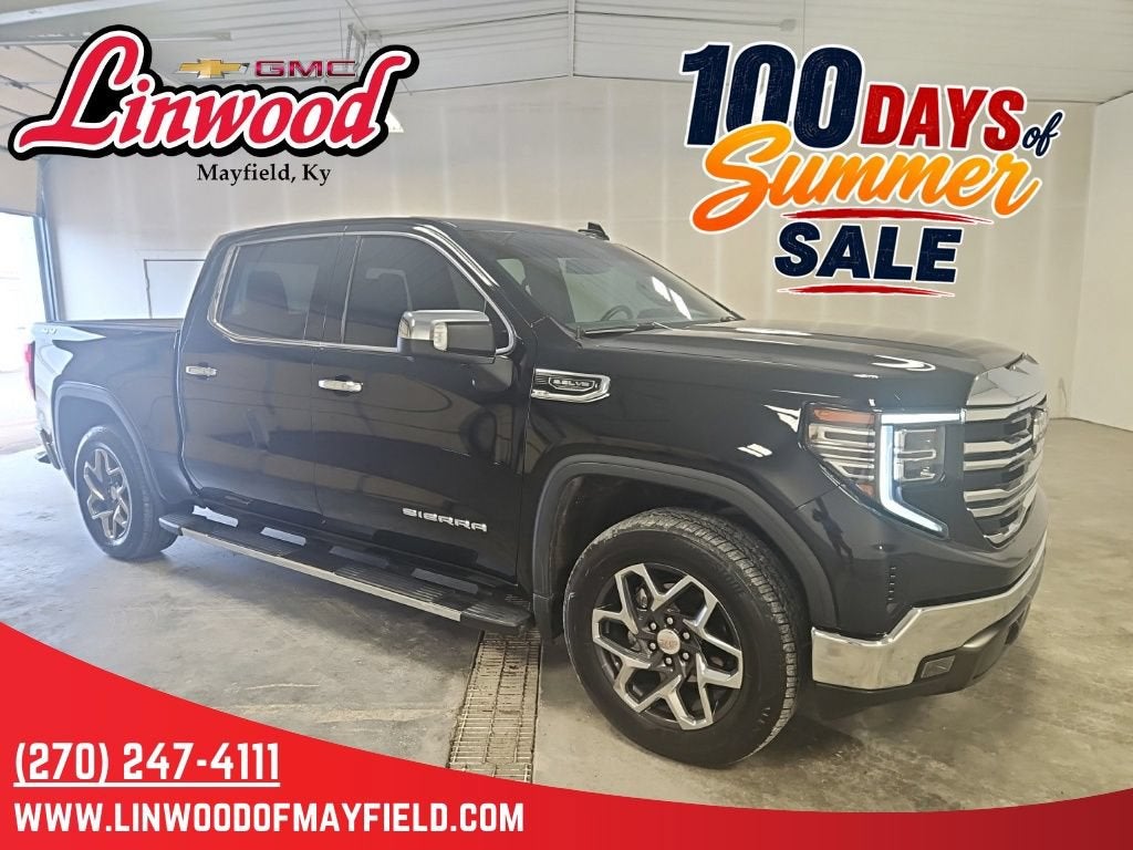 2023 GMC Sierra 1500 SLT in Onyx Black — front three-quarter view
